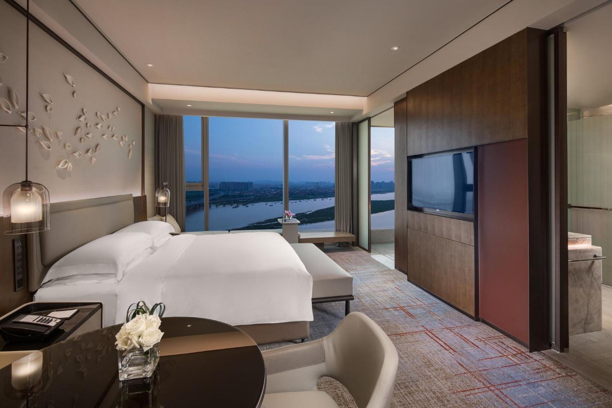 Отель Intercontinental Quanzhou By Ihg Экстерьер фото